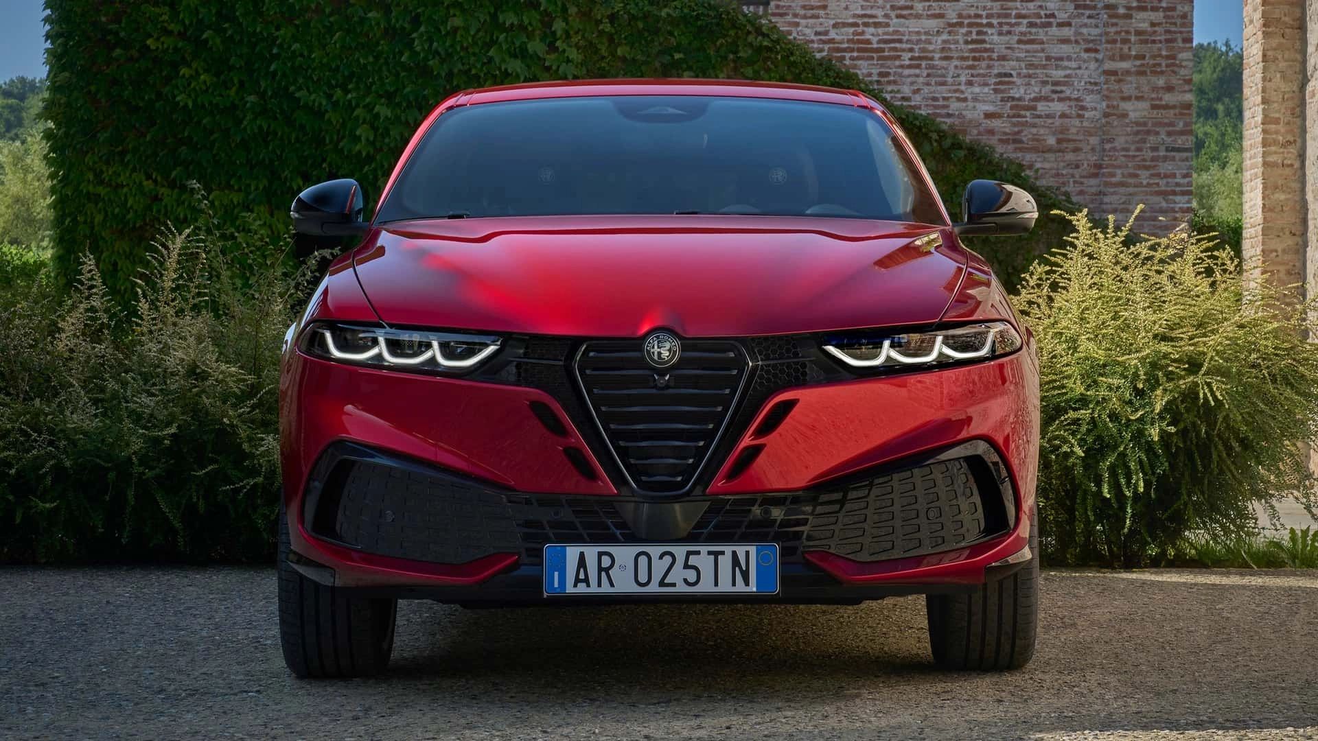 2026 alfa romeo tonale front