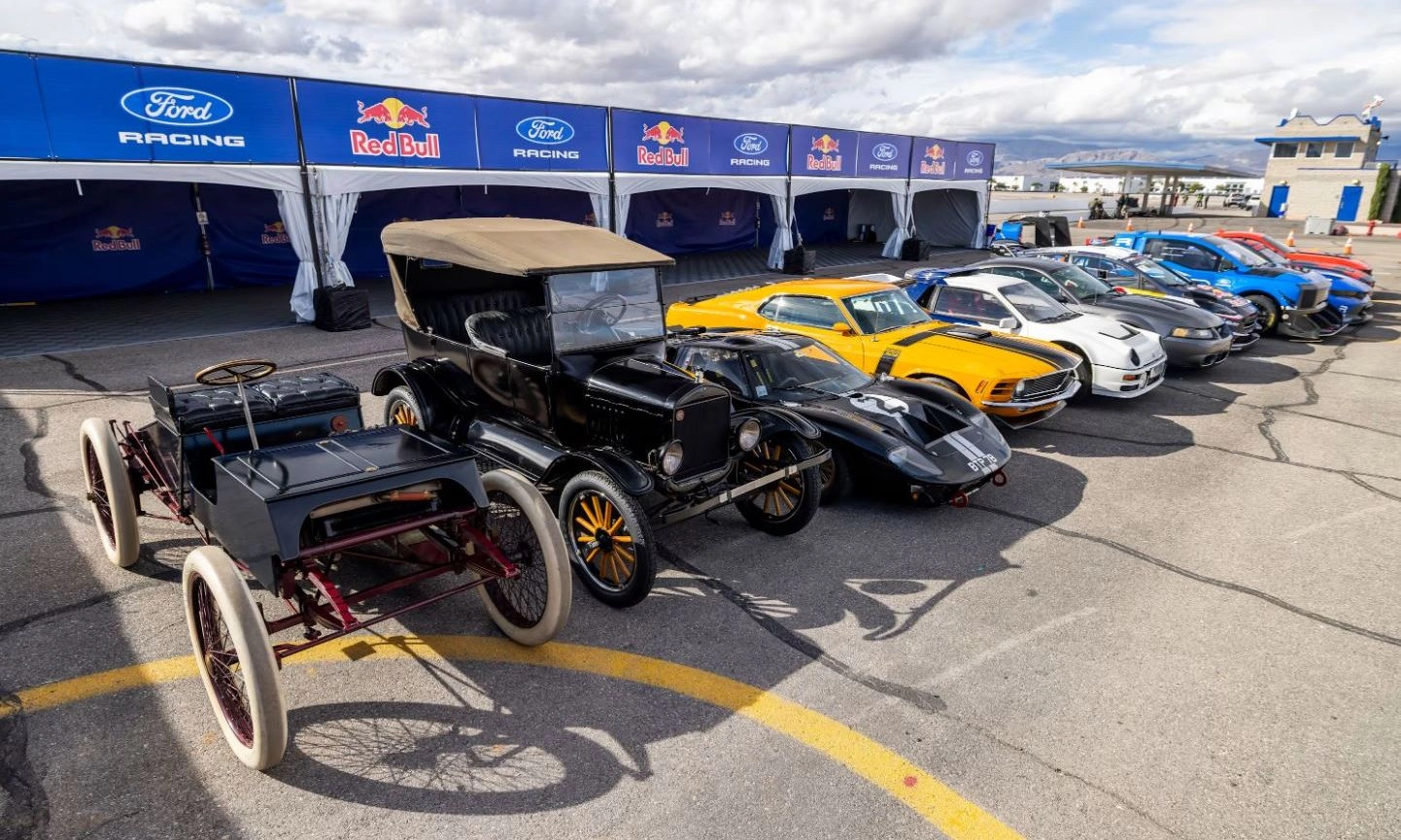 Sto godina Forda, jedna trka i dva F1 ratnika