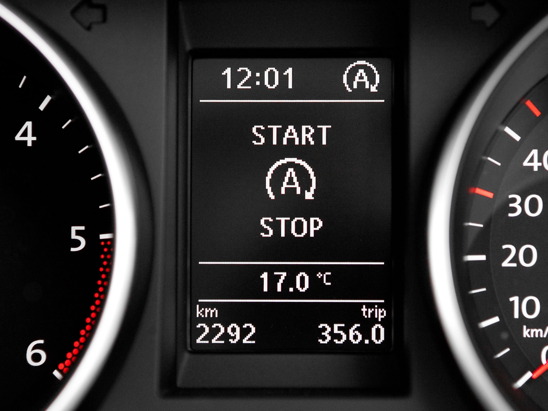 Uk Dashboard Start stop5b2520af 7872 4f26 b490 7208188e2450
