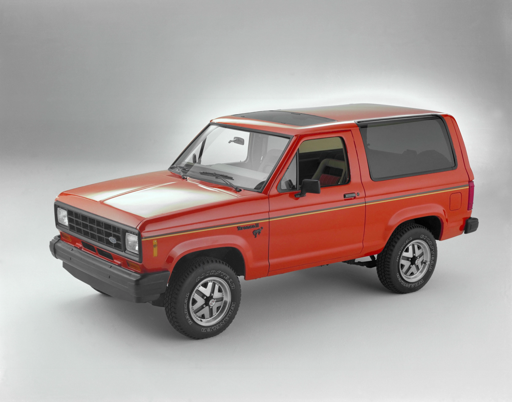 1983 Ford Bronco II neg CN37006 056
