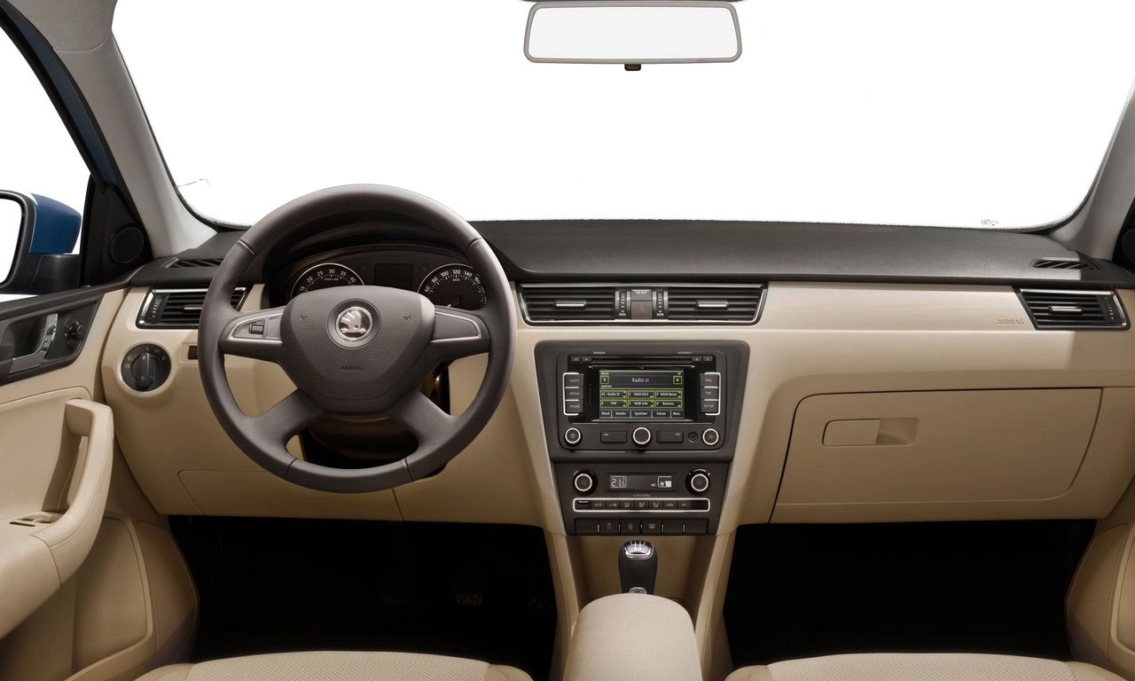 Skoda Rapid 2013 1280 b82a1122c4aa5a634880cecfd1d7464363