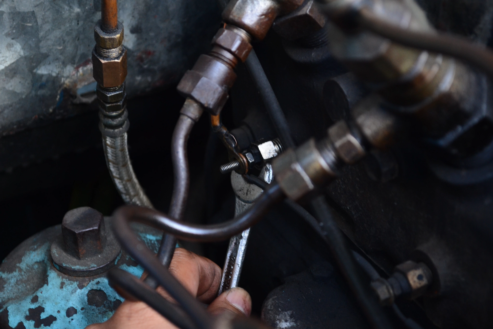 Change Glow Plugs Step 7