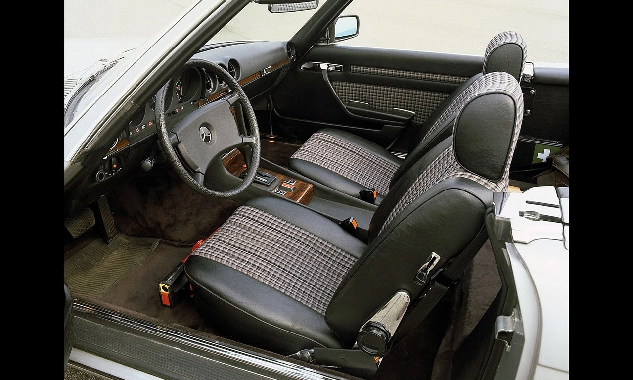 Mercedes Benz 350 SL 1971 1280 e9f71d31bb7838e664d77703a0bd920255