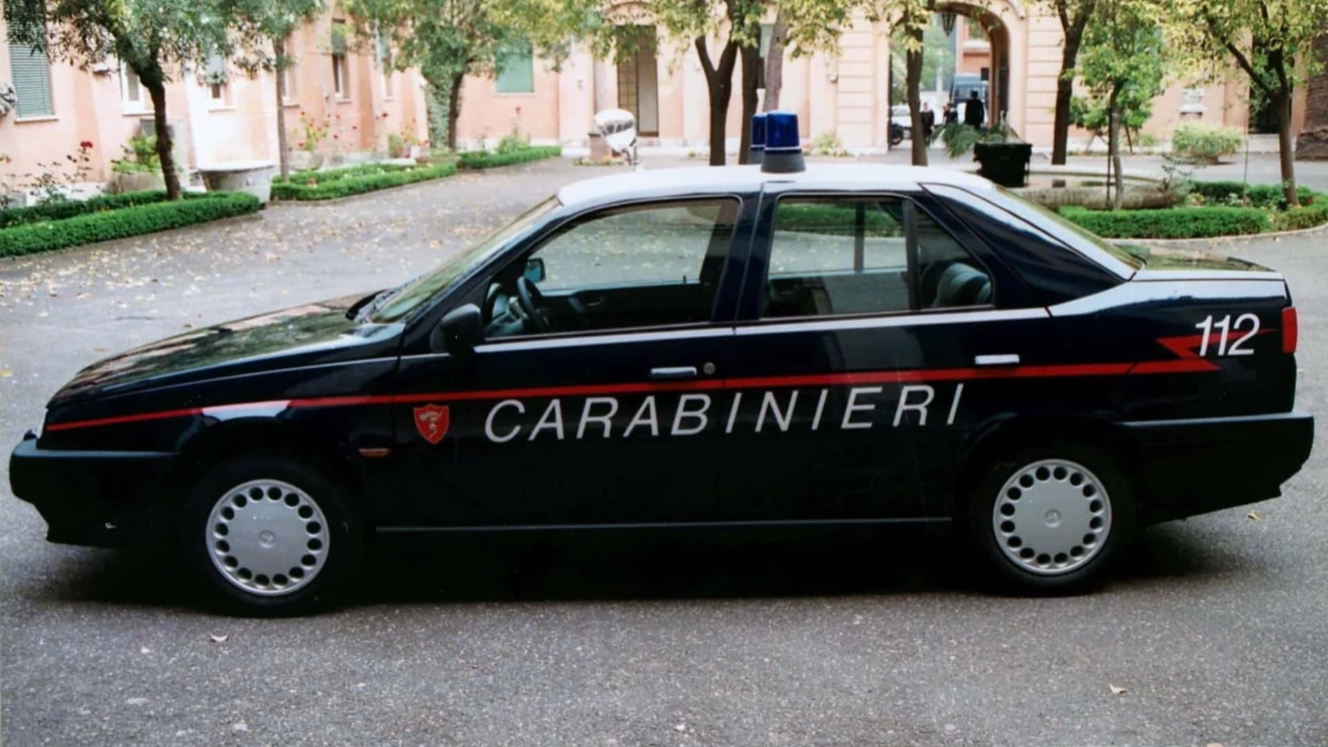 Alfa romeo 155 carabinieri