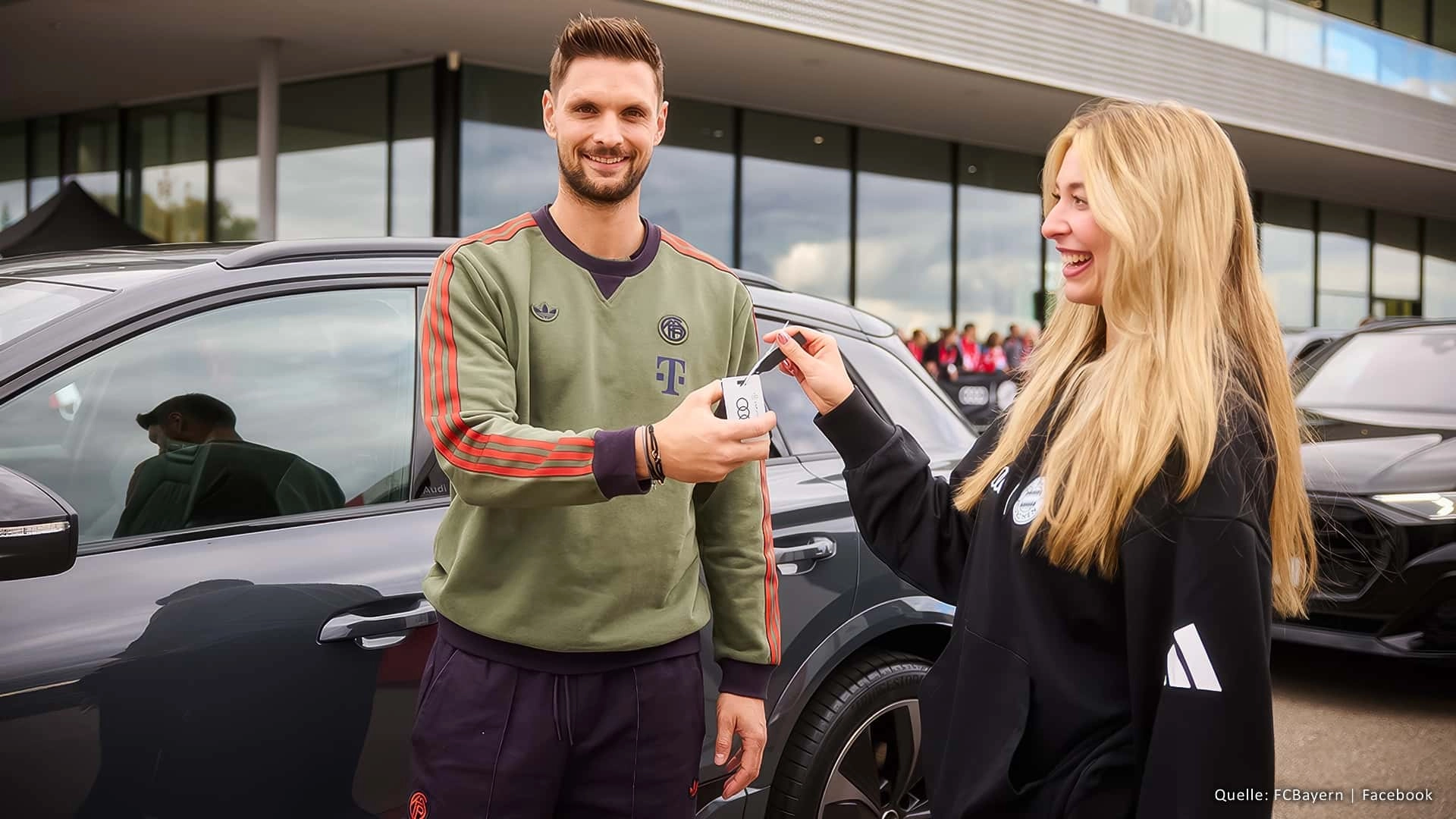 Audi ubergibt neue dienstwagen an fc bayern munchen 2025