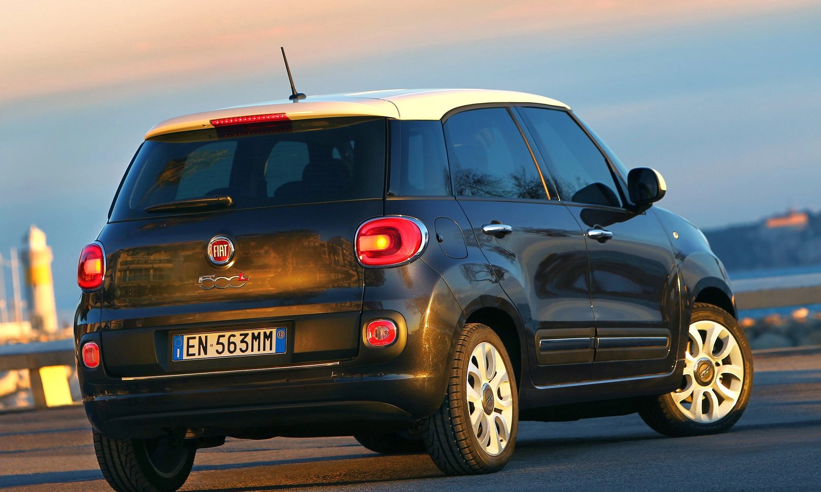 Fiat 500L 2013 1600 3a