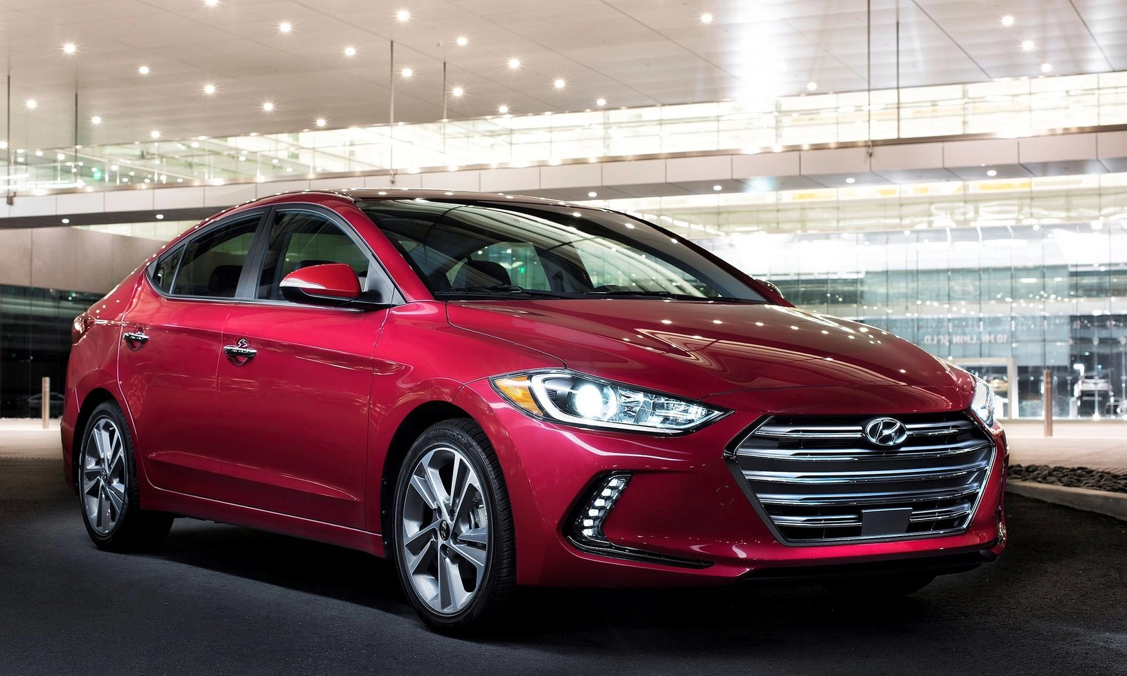 Hyundai Elantra 2017 1600 05