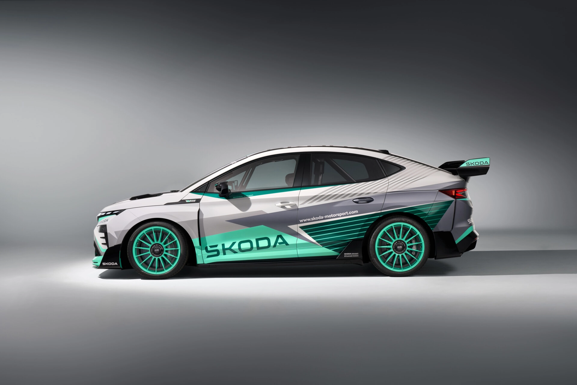 10 New Enyaq RS Race 87f6891f 1920x1281
