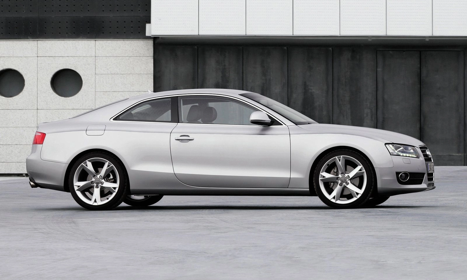 Audi A5 2008 1600 2b