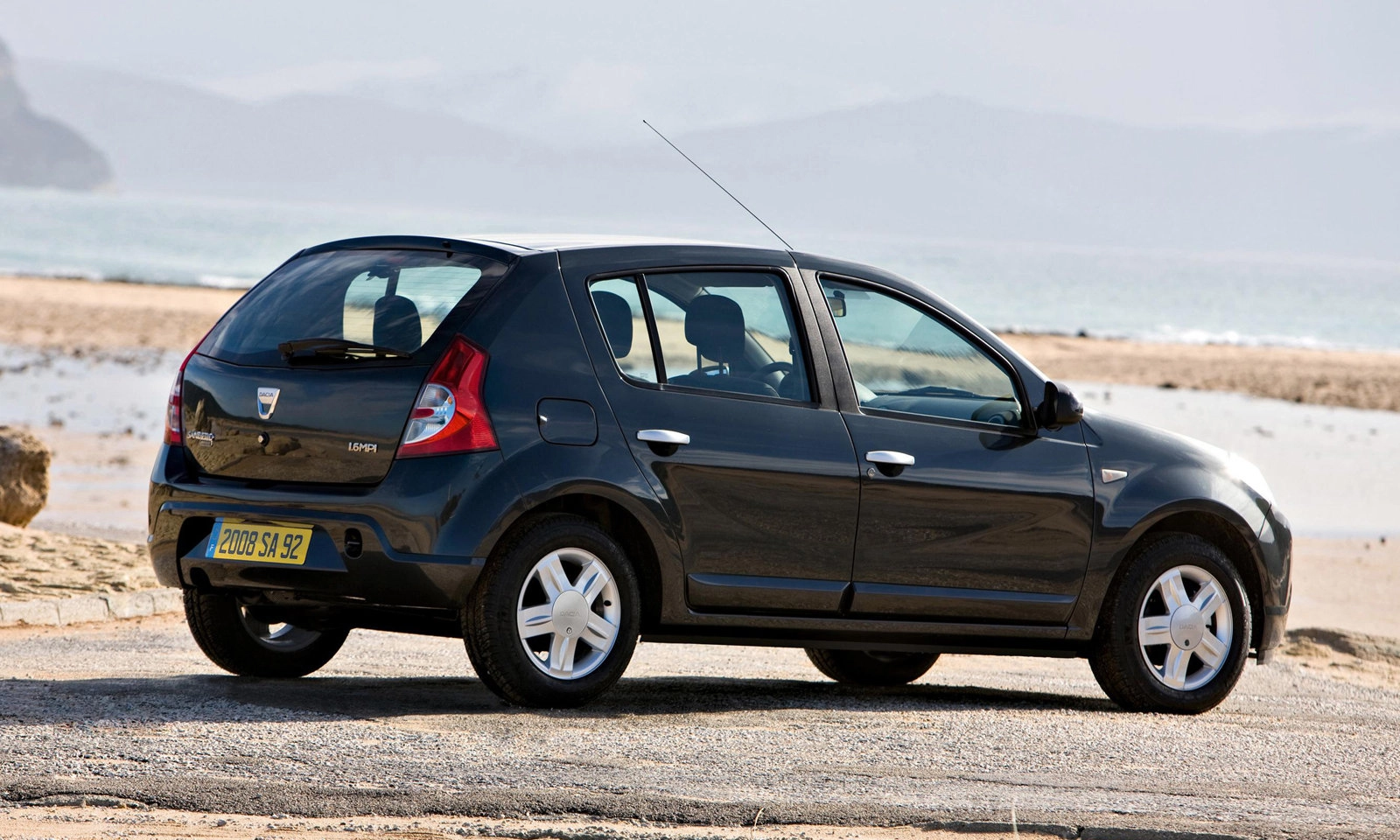 Dacia Sandero 2009 1600 0f