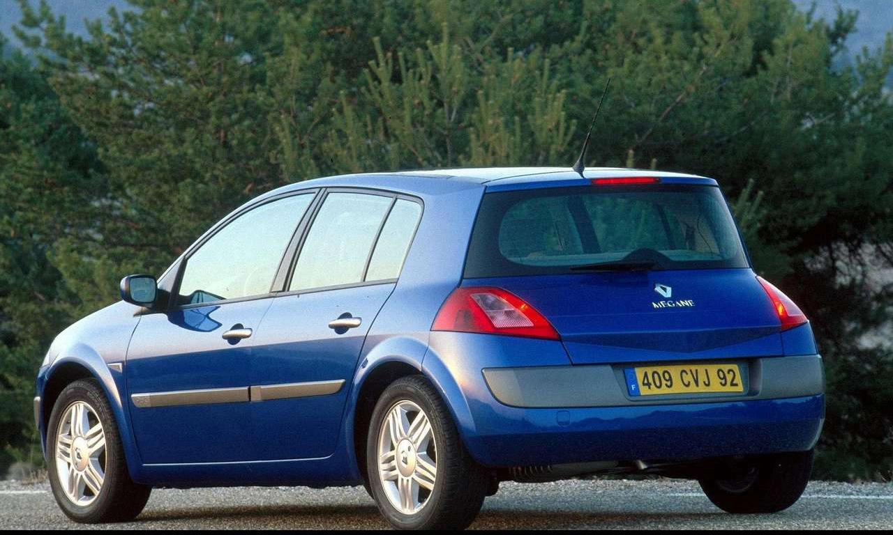 Renault Megane II Hatch 2003 1280 04