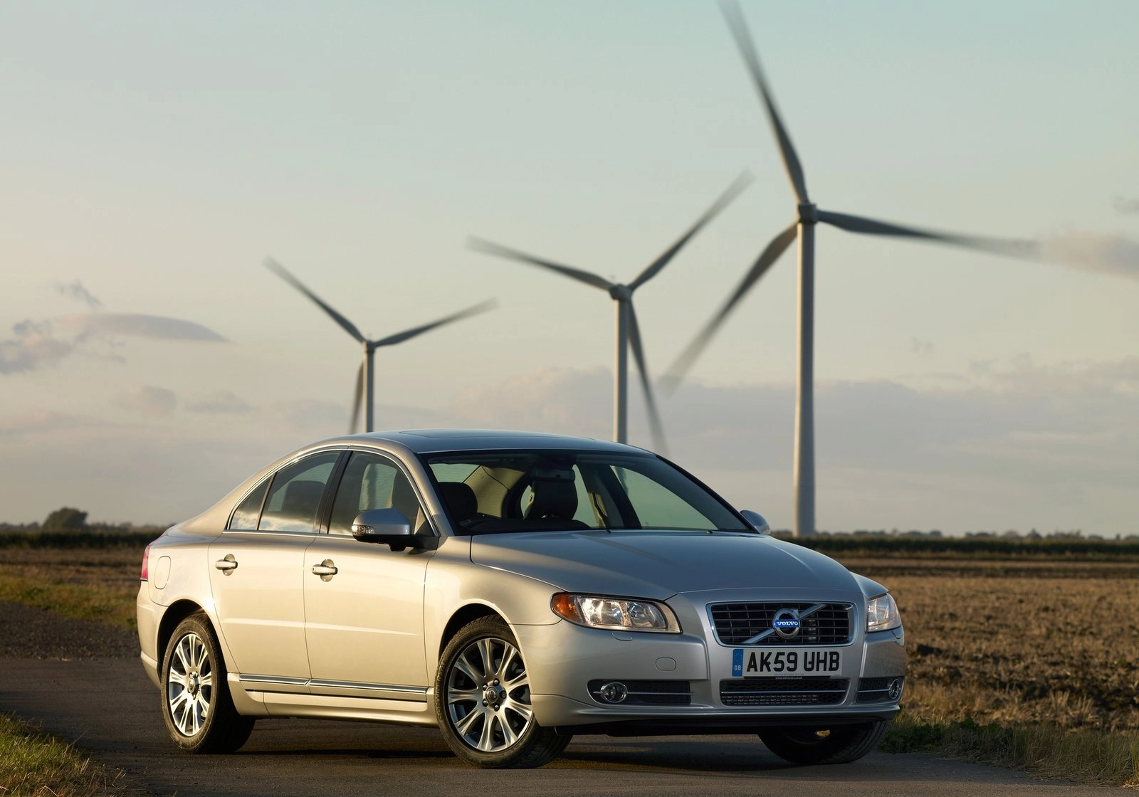 Volvo S80 2010 1600 01