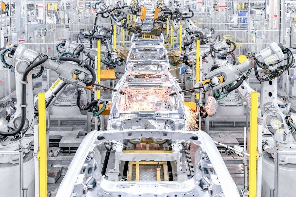 289352 Car Manufacturing Underway At Luqiao Manufacturing Plant In China