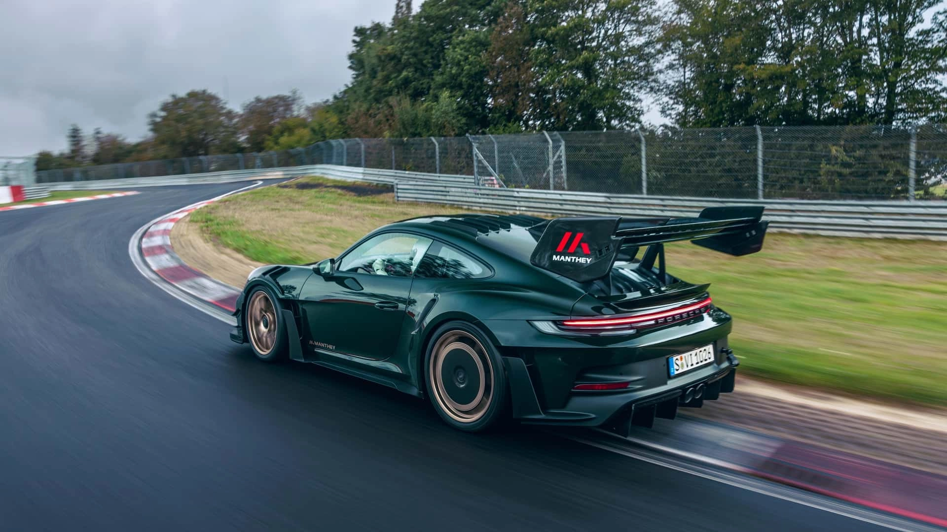 Porsche 911 gt3 rs with manthey kitfhdfhsdfhsdfhsdfhsdfhdfsdfhdfdf