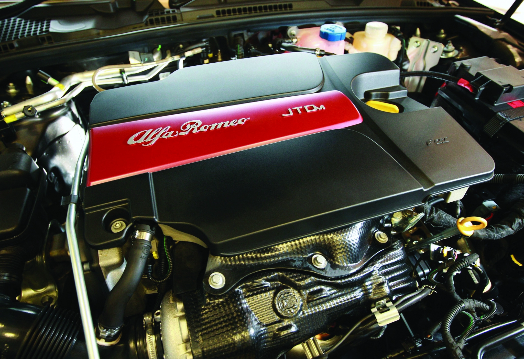 Alfa romeos 2 0 jtdm engine