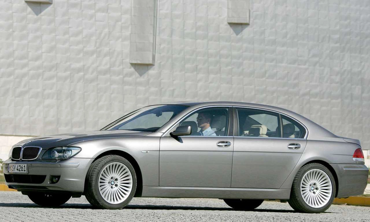 BMW 750Li 2006 1280 9213004c8295d047fbea3cd6c056659425