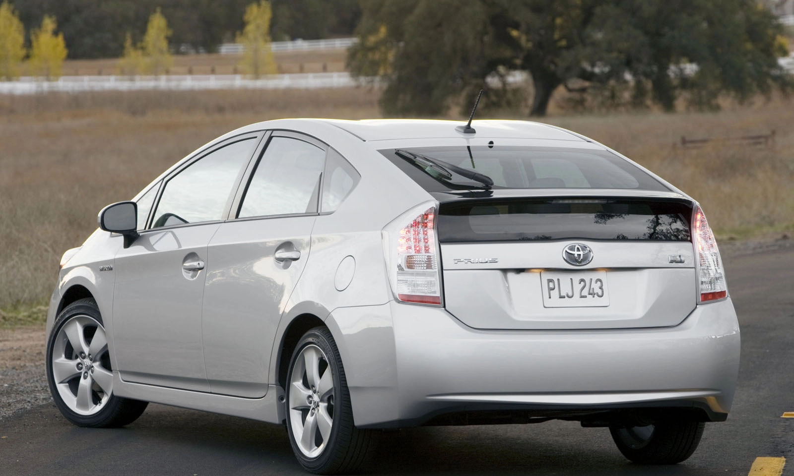 Toyota Prius 2010 1600 0e