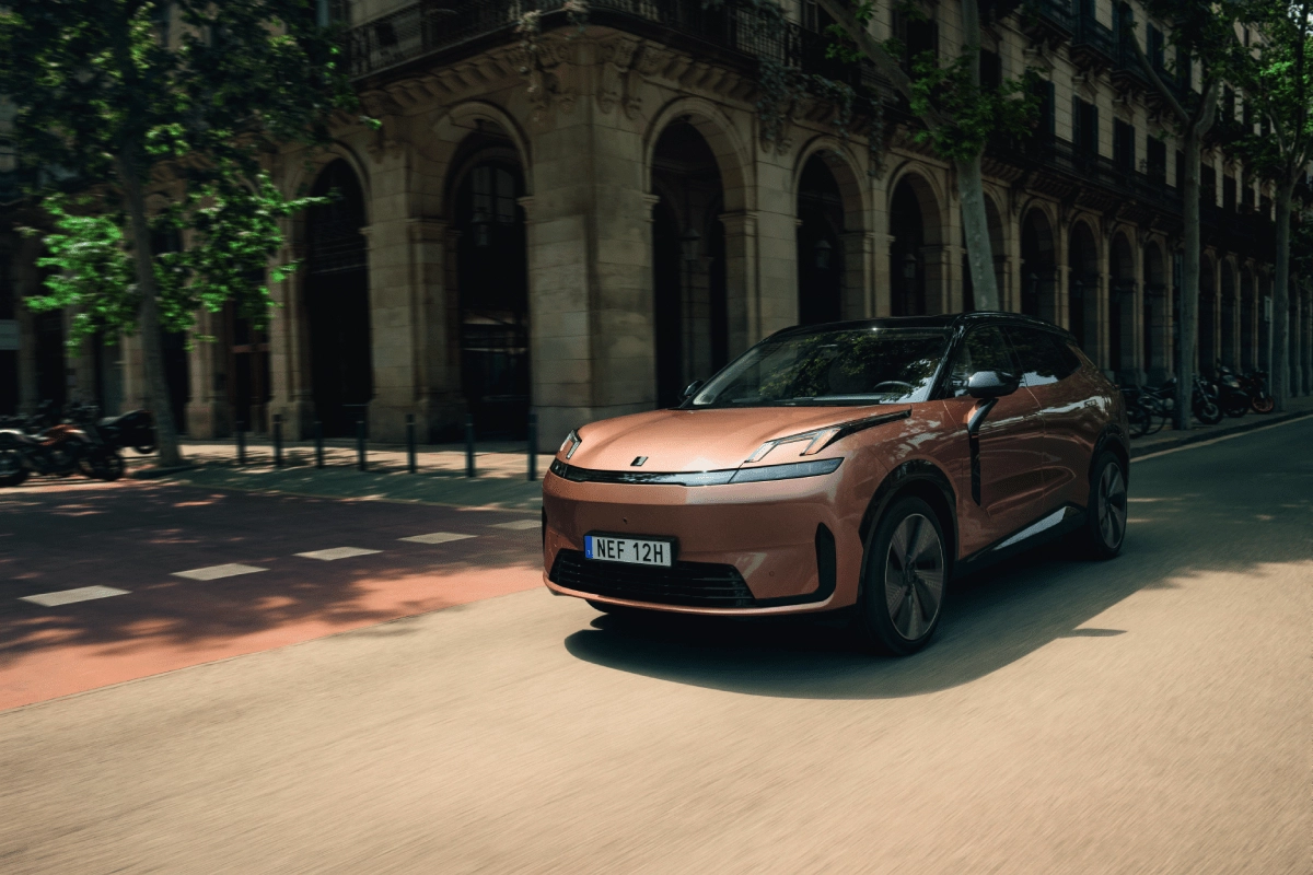 Lynk&Co 08 CarOnly