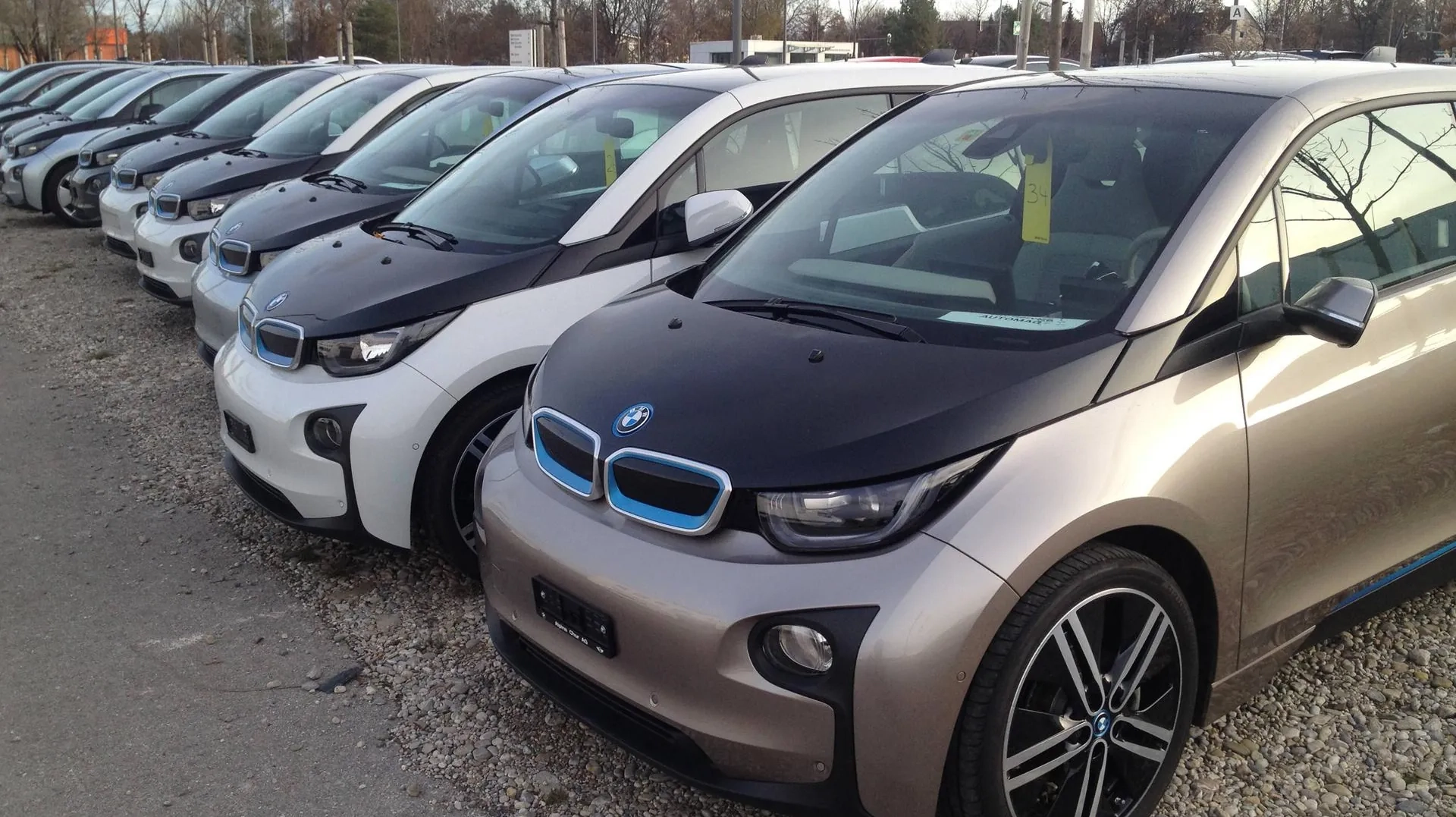 Gebrauchte elektroautos der akku ist meist kein problem aber es gibt ein paar andere stellen auf die man genauer schauen sollte