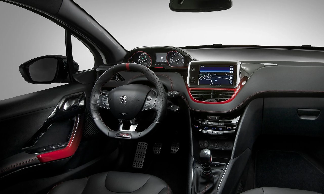Peugeot 208 GTi 2014 1280 44a8df64254b8ef6e73d7e8d828c2c3a7a