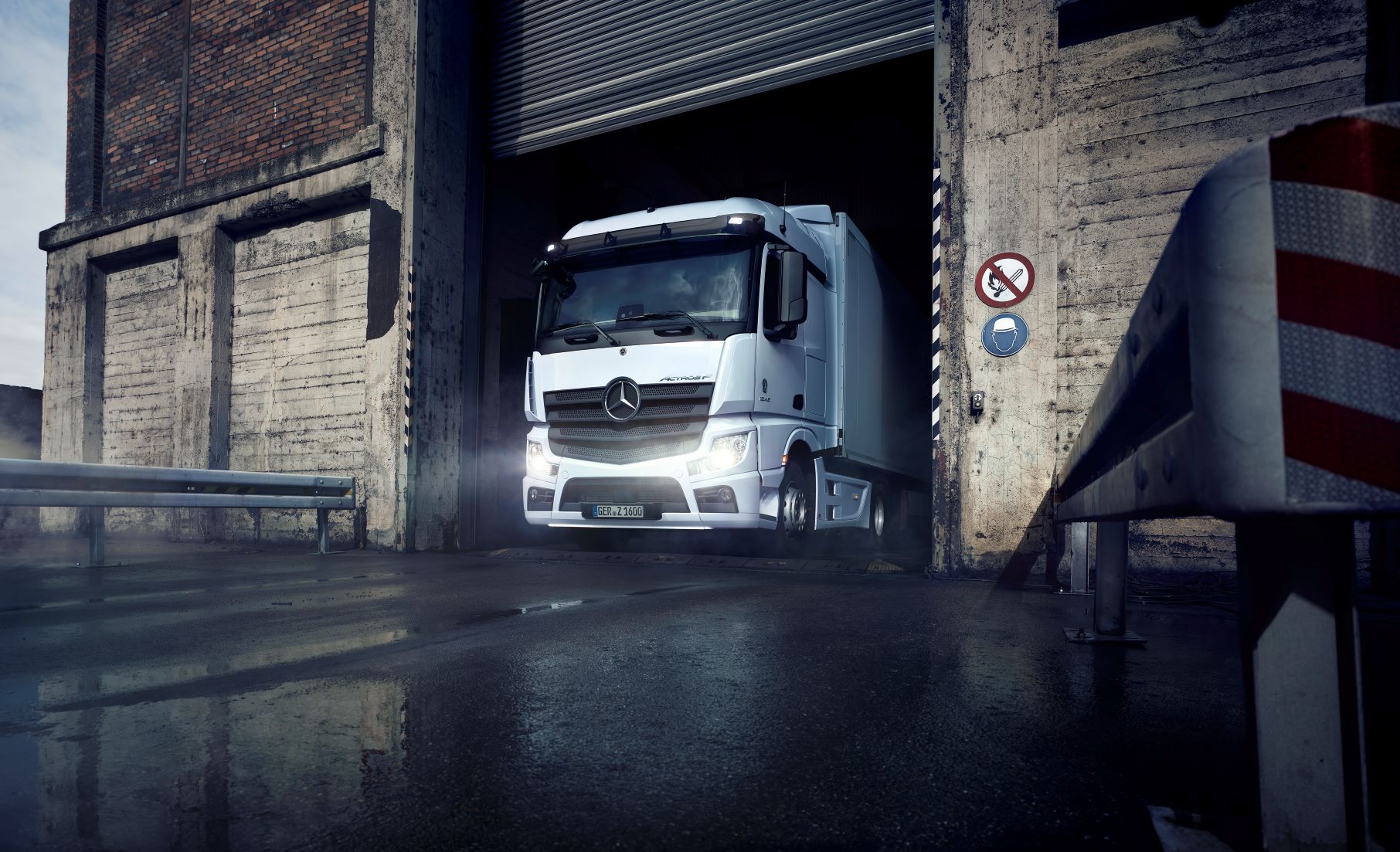 Početak prodaje modela Actros F i Actros Edition 2