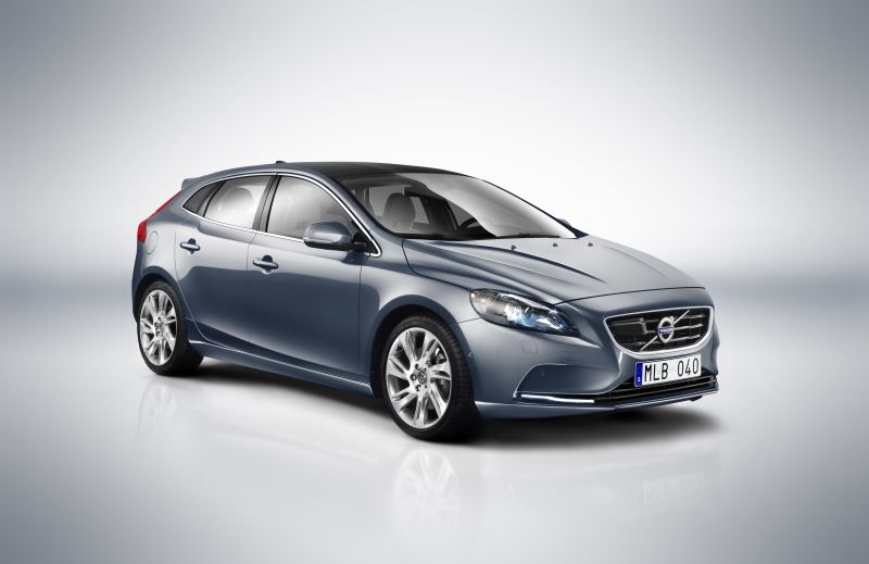 Novi Volvo V40  