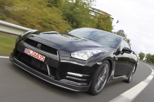 GT-R odlazi u historiju ?