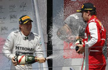 Nico Rosberg slavio u Silverstone- u