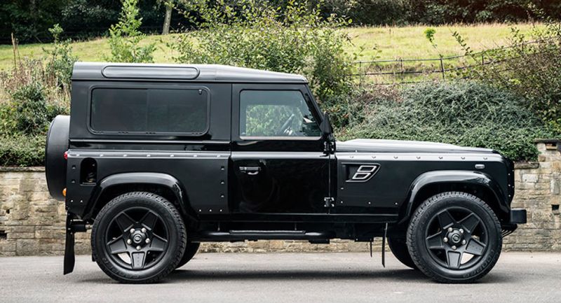 Land Rover by Kahn Design