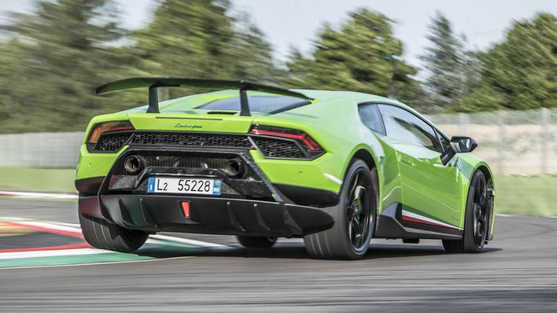 Lamborghini i dalje sa V10 agregatom