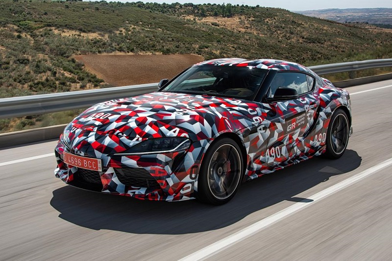 Legendarna Toyota Supra se vraća u januaru 2019. 